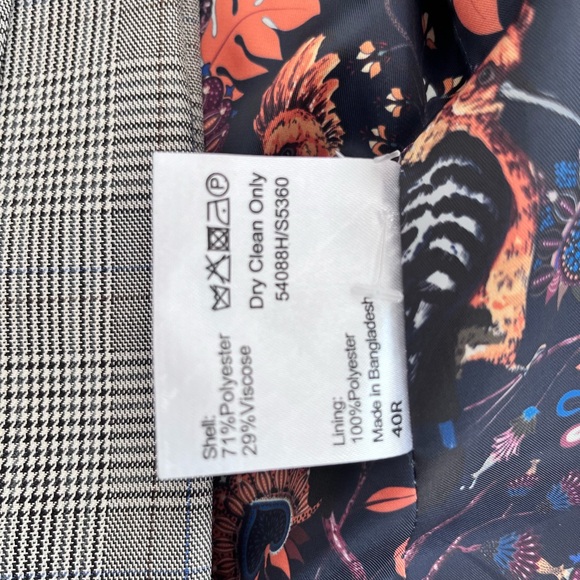 Men’s Plaid Grey 3pc Suit, Size 40R, pant 34R NWT, Never worn - Picture 7 of 12